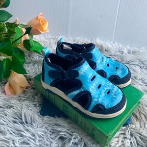 LANDS’ END KIDS SHOES